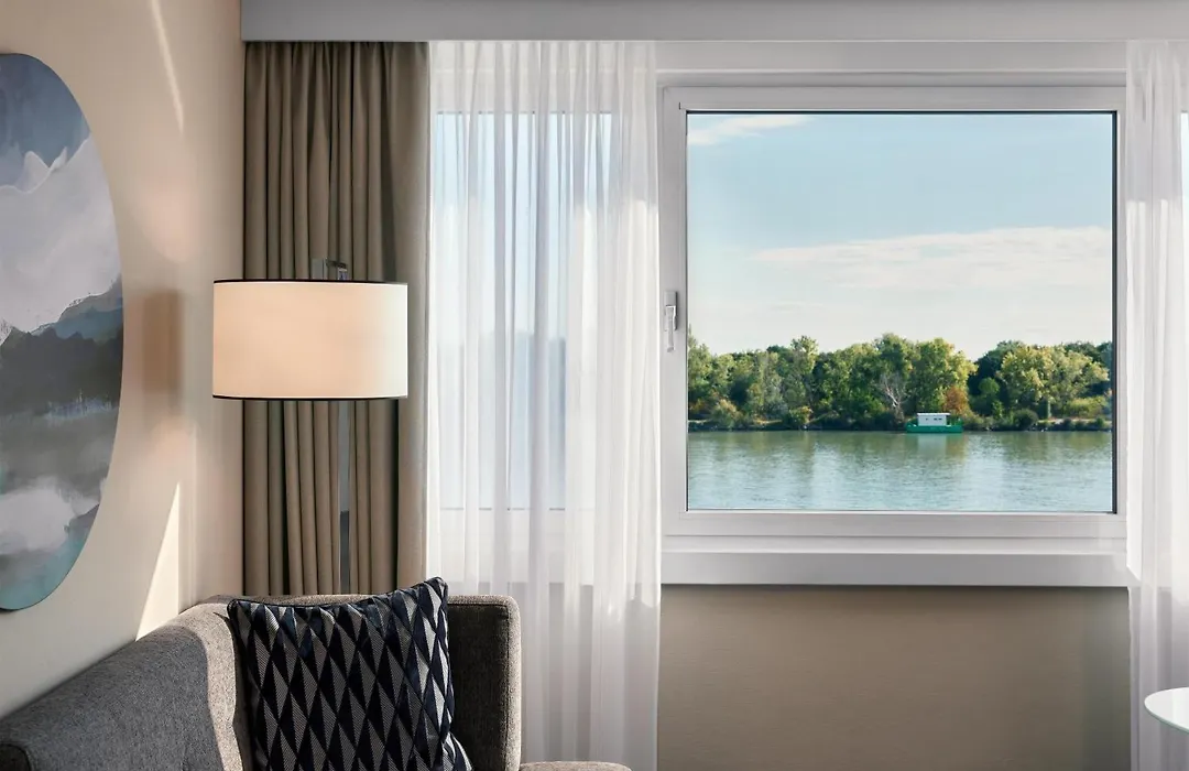 Hilton Vienna Waterfront-1